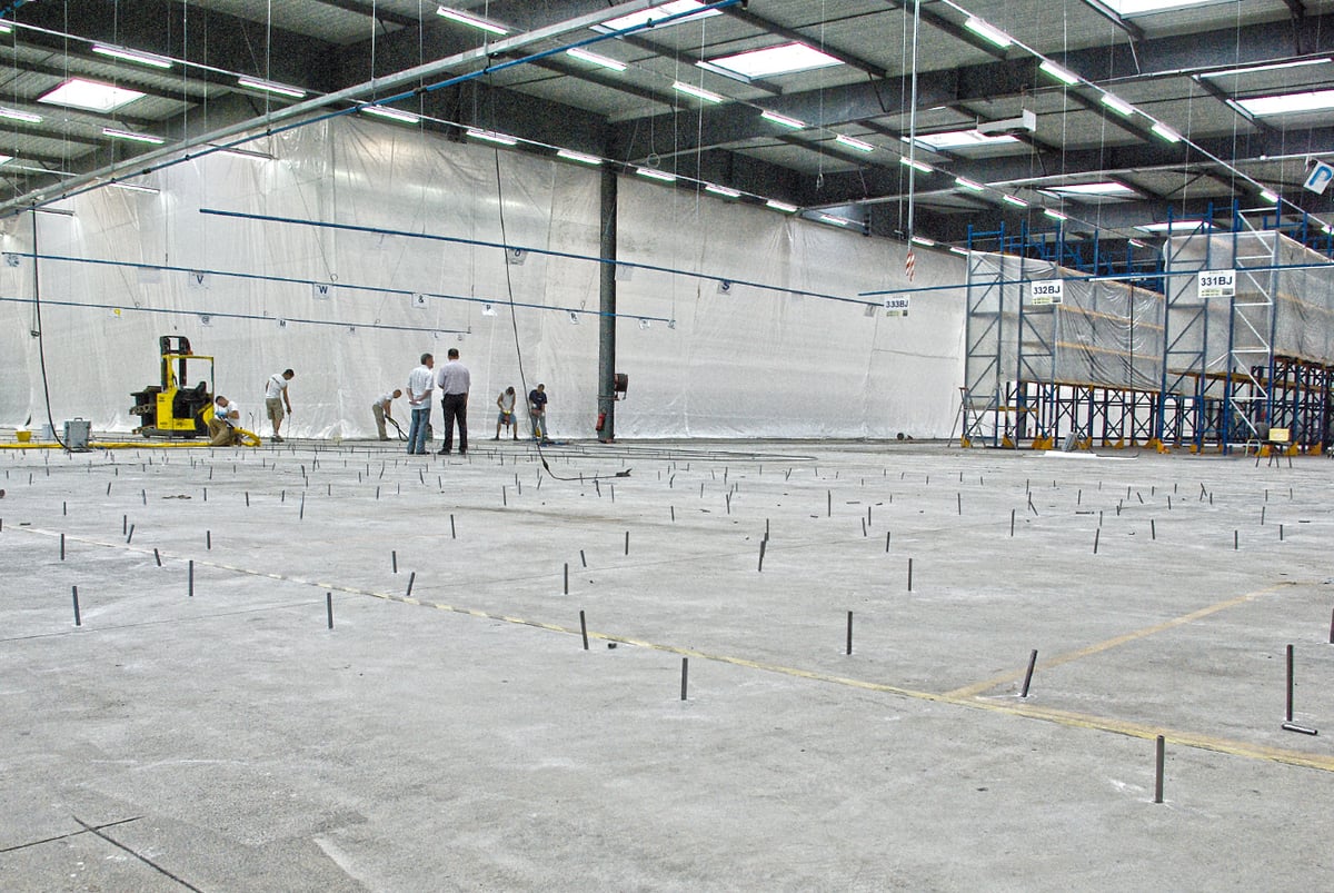 lifting industrial flooring