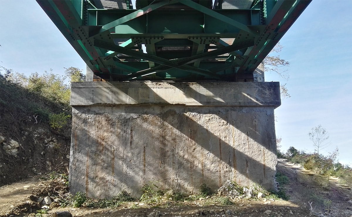 failure-of-bridge-pylons