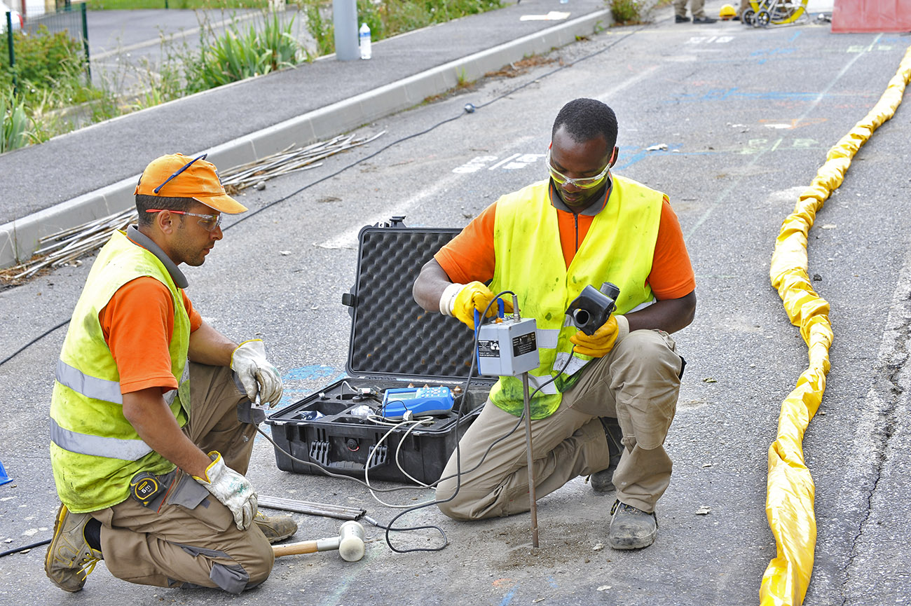 soil subsidence penetration tests of foundation road surface