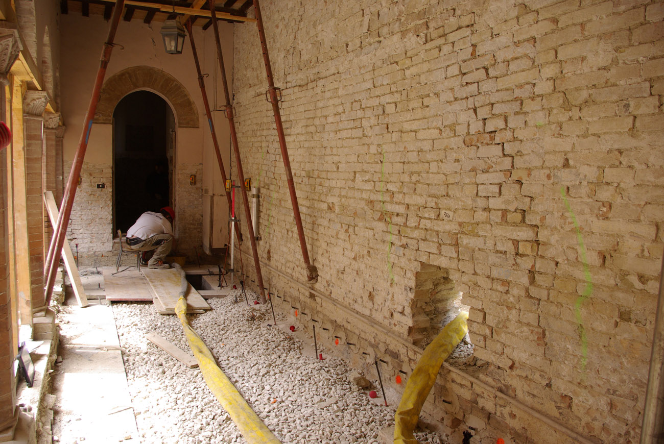 subsidence of foundation soil cracks in the walls